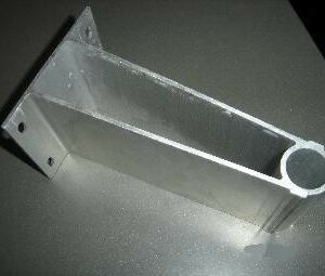 Fixation murale pour digidish et satman : 90